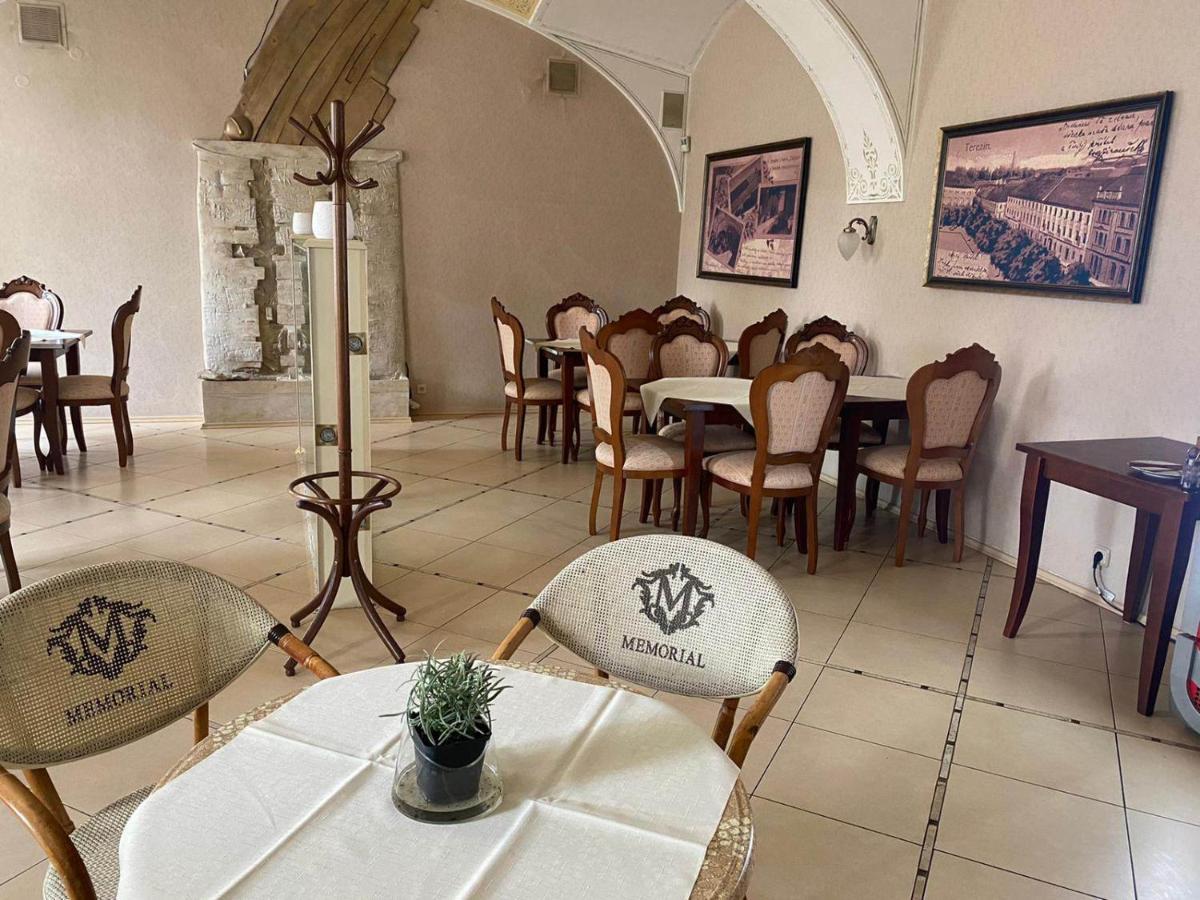 Hotel Memorial Terezin  Bagian luar foto